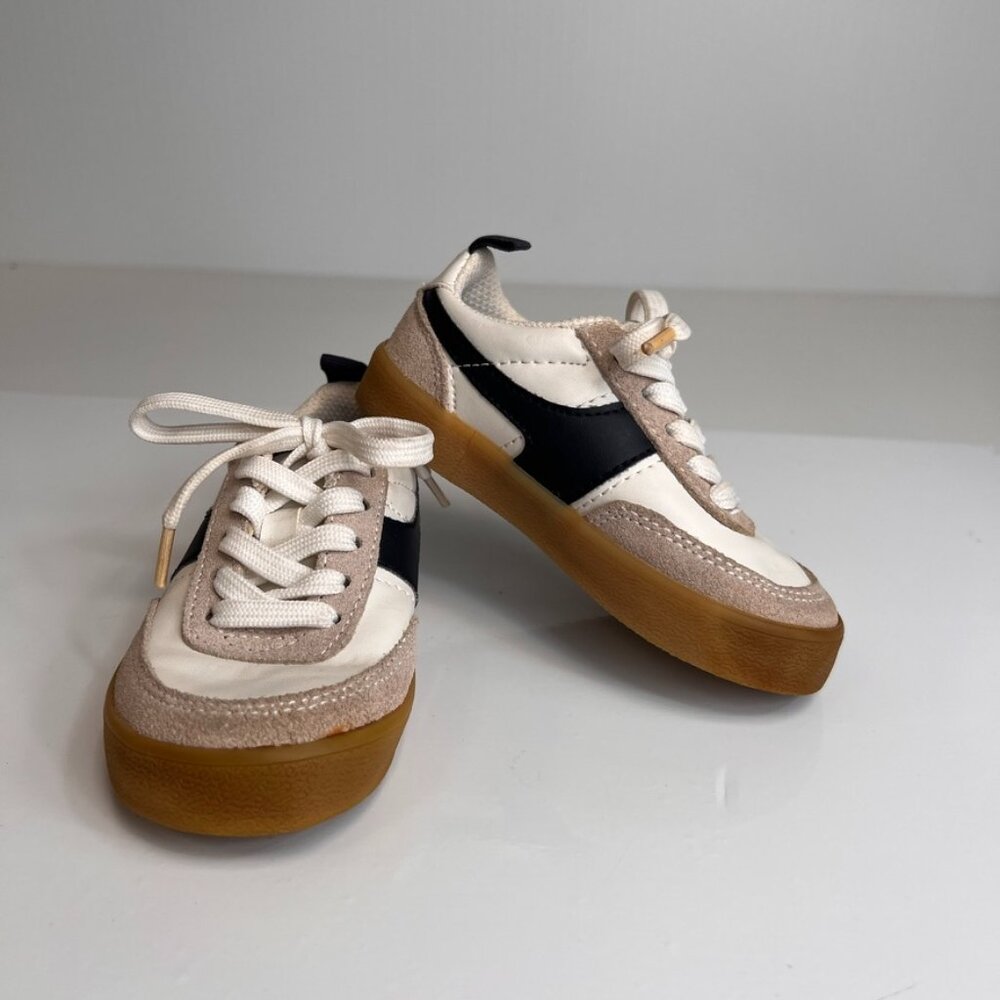 GAP Kids White Black Tan Sneakers